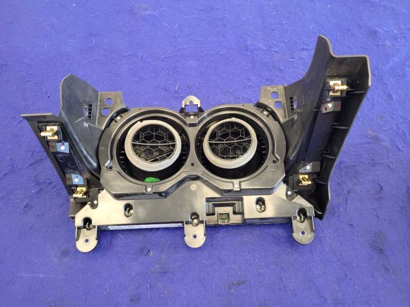 2016-2017 Chevrolet Camaro SS HVAC Temperature Control Dual Zone 2265 - The Parts Farm