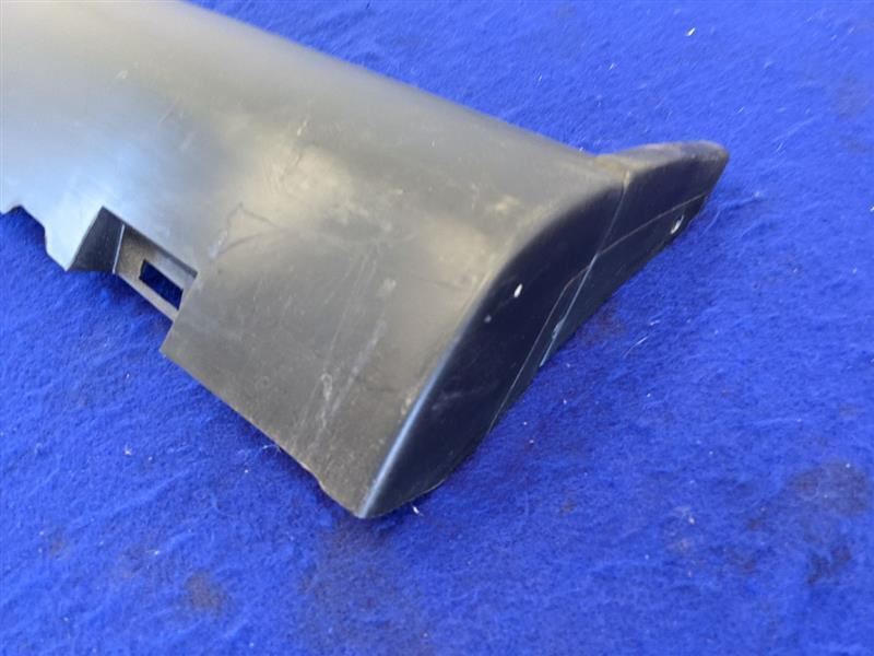 2005-2009 Ford Mustang GT Passenger Right RH Rocker Panel Moulding NEW TAKE OFF - The Parts Farm