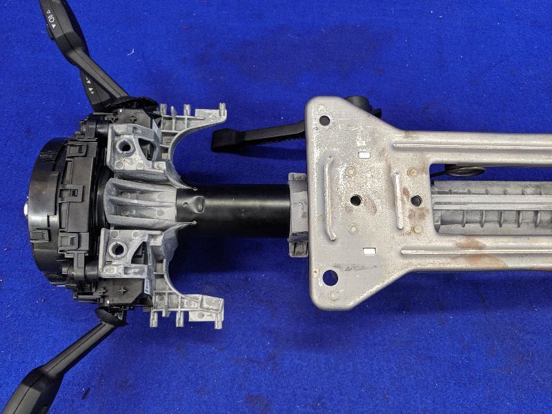 2008-2013 BMW M3 Steering Column Floor Shift Manual Adjusted 6 Speed Tilt - The Parts Farm