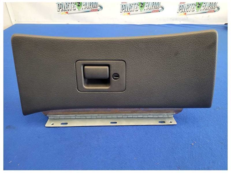 1999-2004 Ford Mustang GT 4.6L Coupe Glove Box Passenger Dash Right 2556 - The Parts Farm