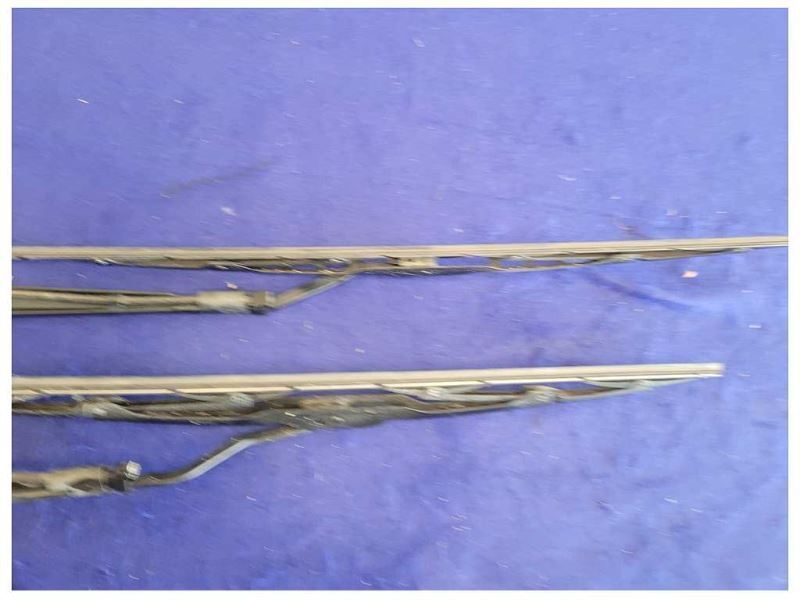 2001-2004 Chevrolet Corvette Z06 FRC C5 Front Windshield Wipers Blades Arms 2082 - The Parts Farm