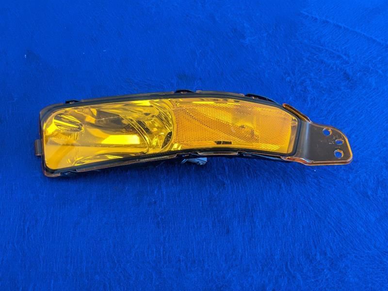2005-2009 Ford Mustang GT Driver Corner Park Light Park Lamp-turn Signal Amber - The Parts Farm