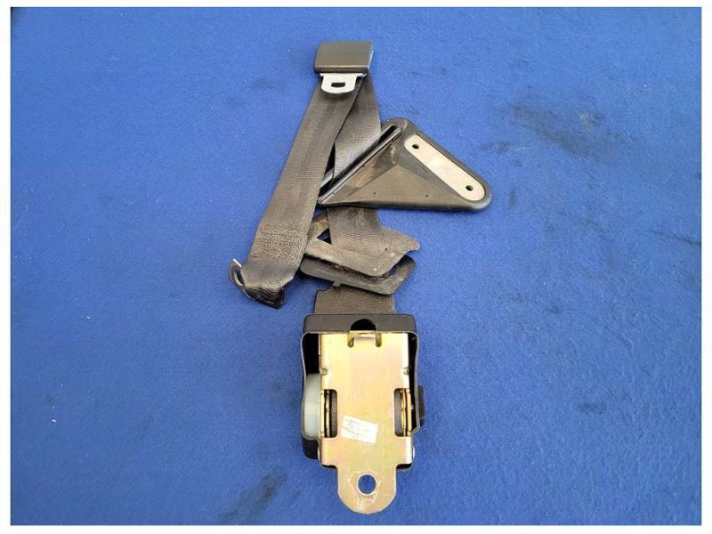 1993 Chevrolet Camaro Z28 Coupe Passenger RH Front Seat Belt Retractor 2546 - The Parts Farm