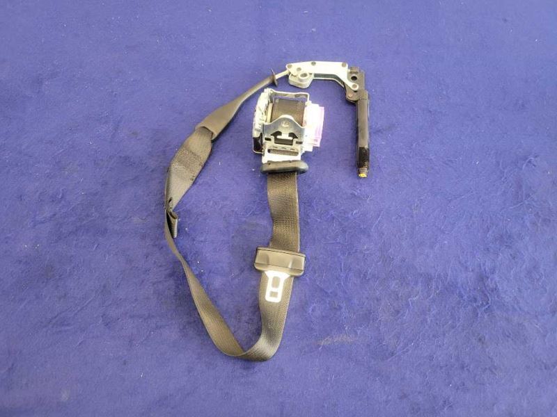 2015-2017 Ford Mustang GT S550 Passenger Front Coupe Seat Belt Retractor 2407 - The Parts Farm