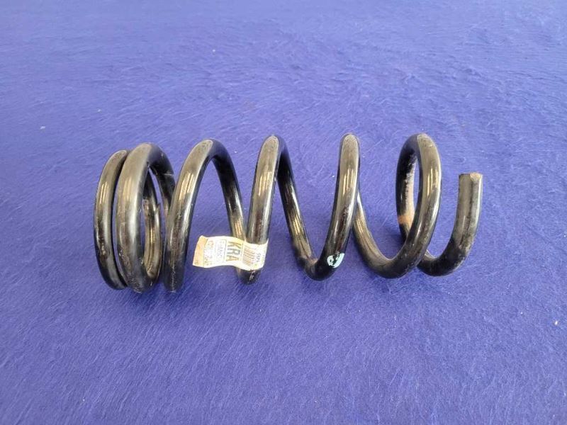 2020-2023 Ford Mustang Shelby GT500 Passenger Rear Back Coil Spring 2044 - The Parts Farm