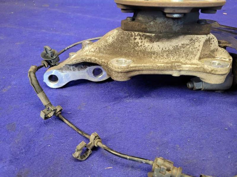 2016-2020 Cadillac CTS V 6.2 LT4 Sedan Front Passenger Right Spindle Knuckle - The Parts Farm