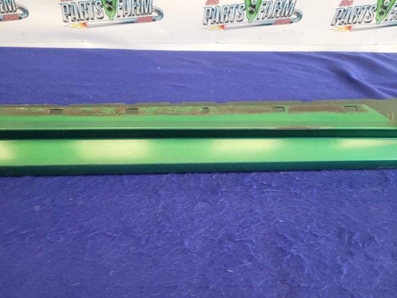 1999-2004 Ford Mustang GT 4.6L Driver Lower Rocker Panel Molding Paint SW 2312 - The Parts Farm