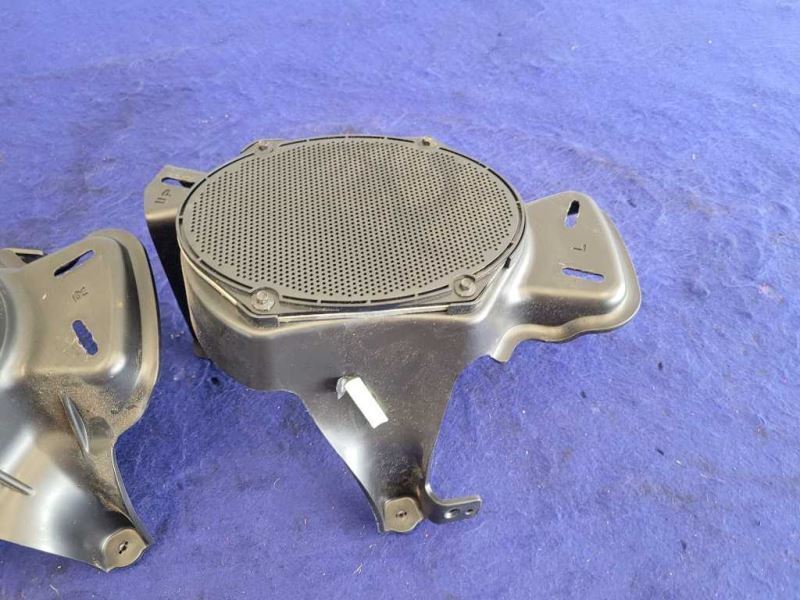 2005-2009 Ford Mustang GT 4.6L Convertible Rear Speakers Shaker Back 2422 - The Parts Farm