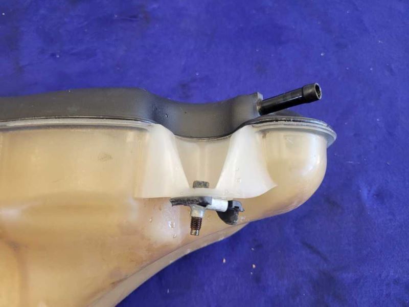 2007-2009 Ford Mustang Shelby GT500 Coolant Reservoir Radiator Engine 2410 - The Parts Farm