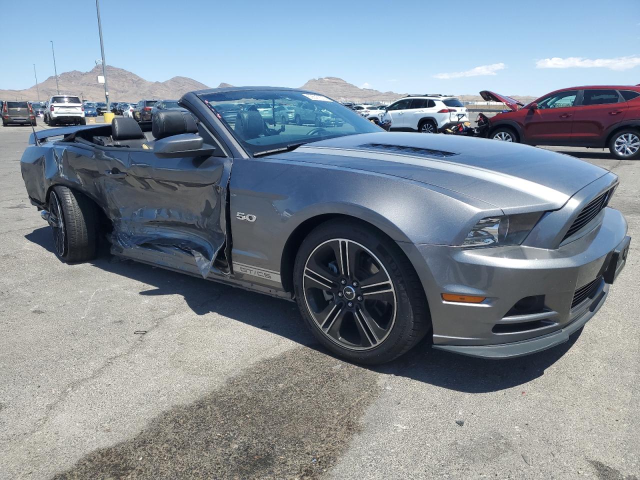 2014 Ford Mustang GT Convertible Pair Front Door Panels Card Running Horse Shaker Casino