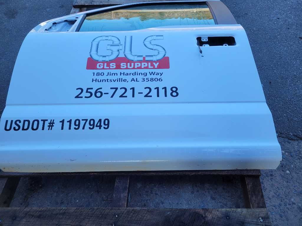 2022 Ford F250SD Pickup Truck Driver LH Front Door Shell Paint Z1 2581 - The Parts Farm