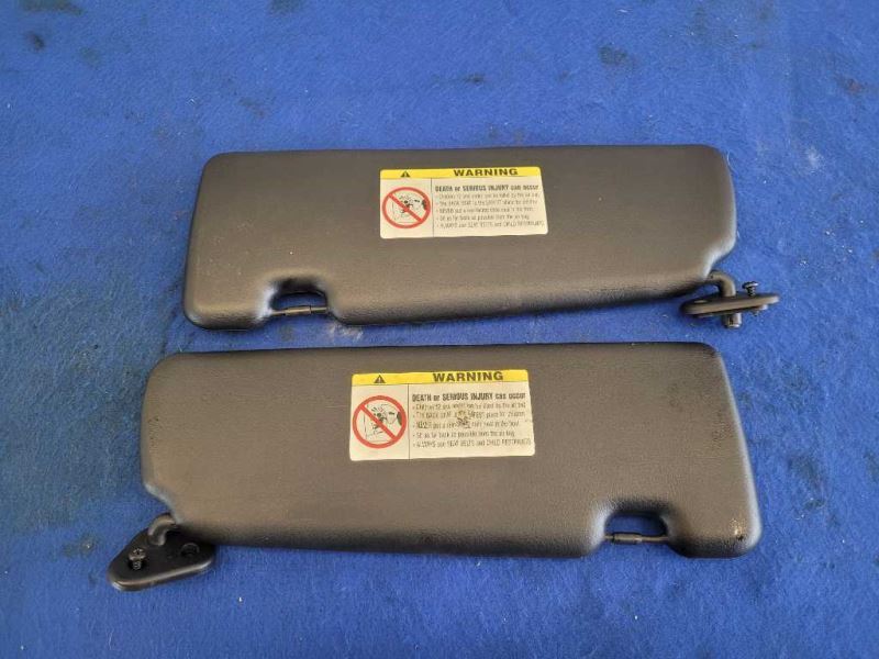 2001-2006 BMW M3 E46 Convertible Pair Sun Visors Shade Mirror Black1981 - The Parts Farm