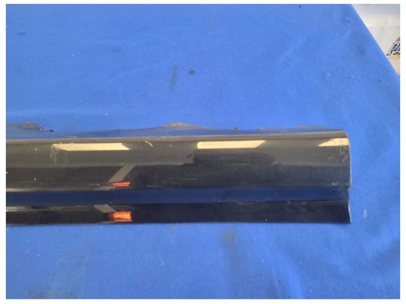 2001-2006 BMW M3 Convertible Passenger Lower Rocker Panel *Scuffs* Black 2448 - The Parts Farm