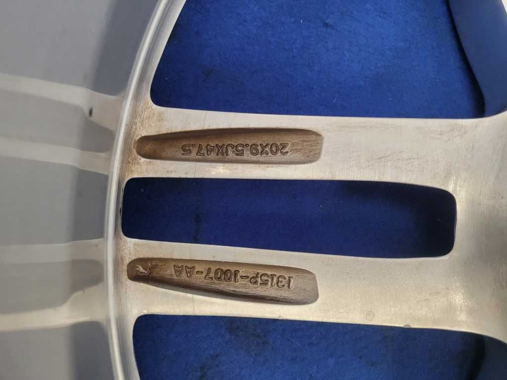 44017327