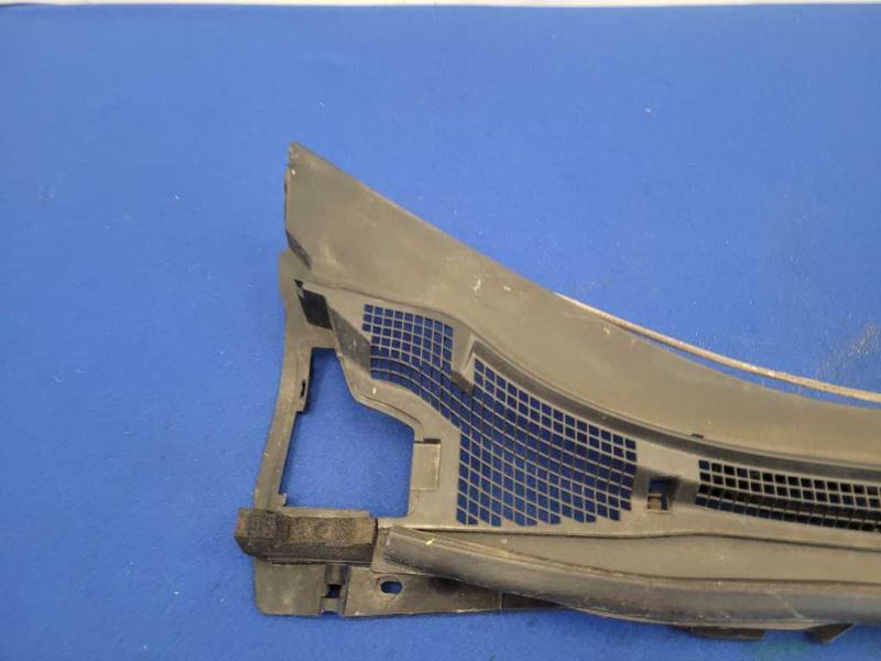 2011-2012 Nissan Leaf Cowl Panel Front Windshield Cover Trim 1856 - The Parts Farm