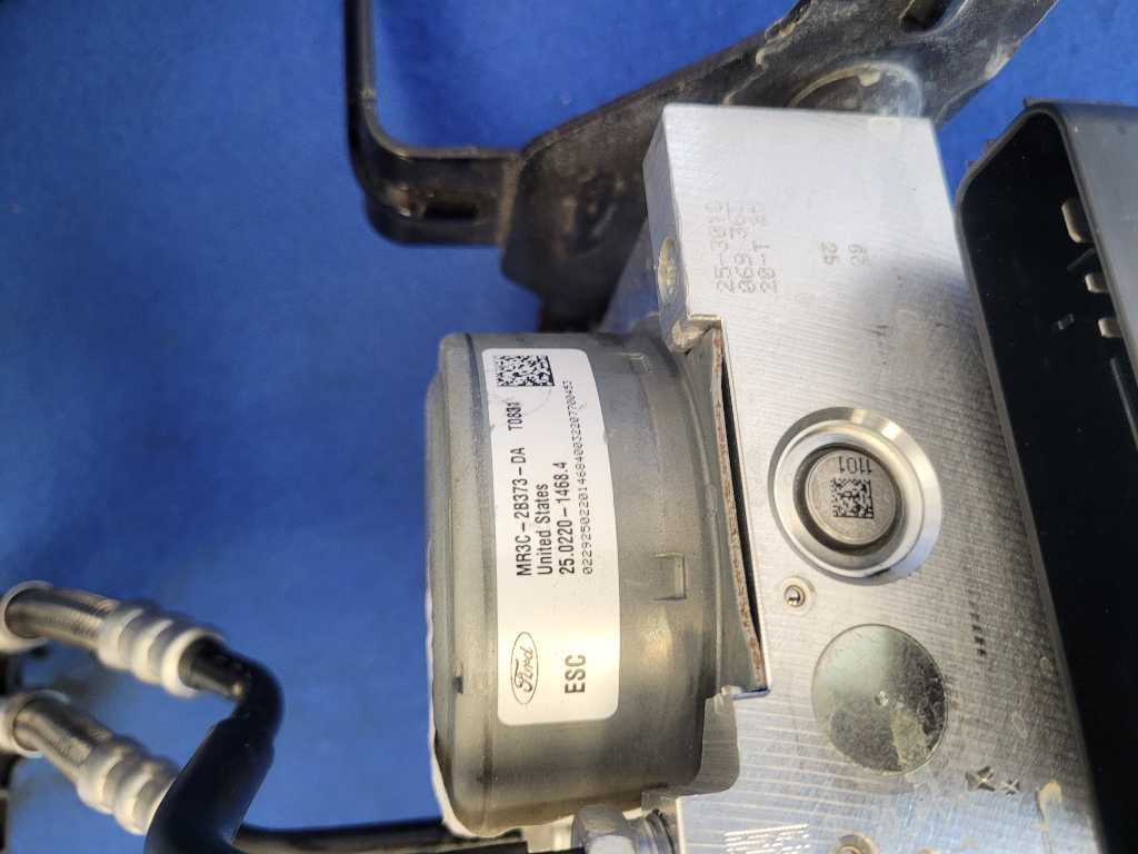 2018-2023 Ford Mustang GT S550 Power Brake A/T Booster Master Cylinder 2648 - The Parts Farm