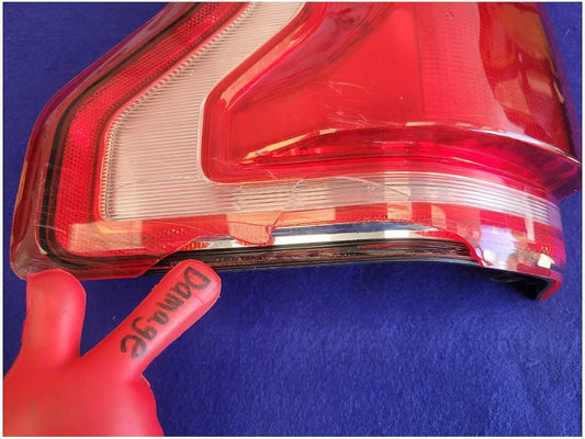 2015-2017 Ford F150 4x4 Pickup Truck Passenger Rear Taillight BLIS *Read* 2733