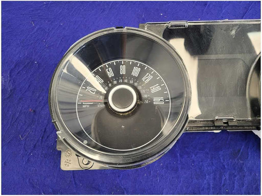 2014 Ford Mustang GT 5.0L Gauge Cluster Speedometer 71k Miles Auto Trans 2654