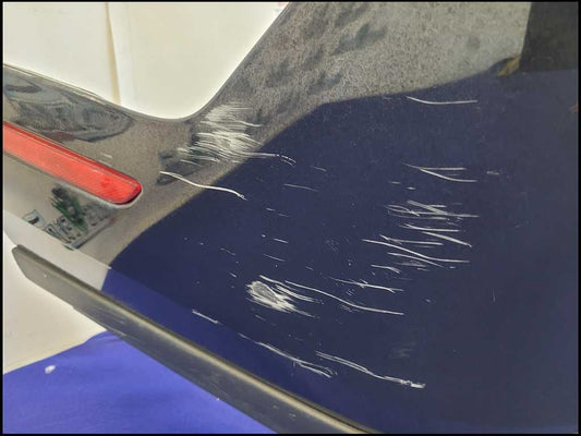 2010-2012 Ford Mustang GT Rear Bumper Exhaust No Park Assist *Read Paint UA 2670