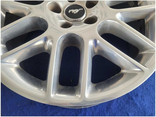 2005-2014 Ford Mustang GT Wheel 18x8 Polished Split Spoke *Scuffs 2883