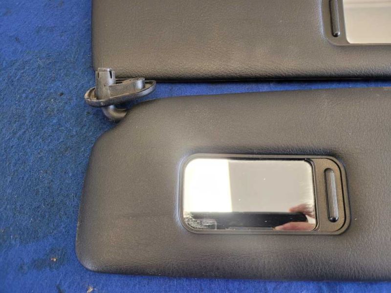 2001-2006 BMW M3 E46 Convertible Pair Sun Visors Shade Mirror Black1981 - The Parts Farm