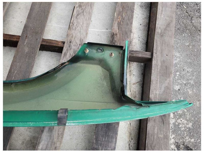 1999-2004 Ford Mustang GT 4.6L Passenger RH Front Fender Body Paint SW 2312 - The Parts Farm