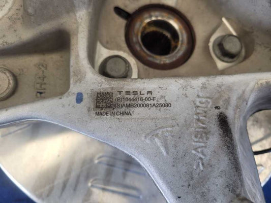 2017-2021 Tesla Model 3 Long Range Dual Motor Passenger Rear Spindle 2139