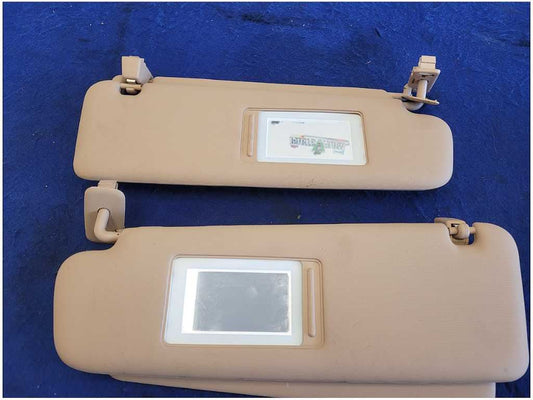 2015-2018 Porsche Cayenne Diesel Pair Sun Visors Biege Windshield Mirror 2579