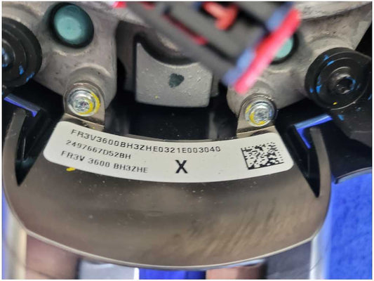 2015-2020 Ford Mustang Shelby GT350 Steering Wheel Manual Trans Alcantara 2737