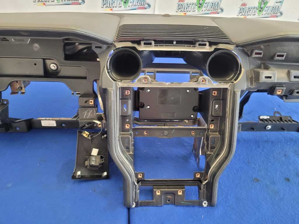 2015-2017 Ford Mustang GT S550 Dashboard Panel Gauge Performance Pack PP 2643 - The Parts Farm