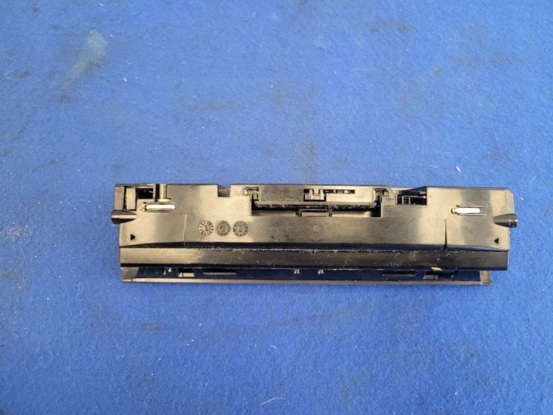 2001-2006 BMW M3 Convertible Front Dash Compartment Storage *Scuffs* 2448 - The Parts Farm