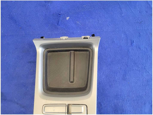 2010-2015 Chevrolet Camaro 1LE SS Console Upper Panel Manual Transmission 2736