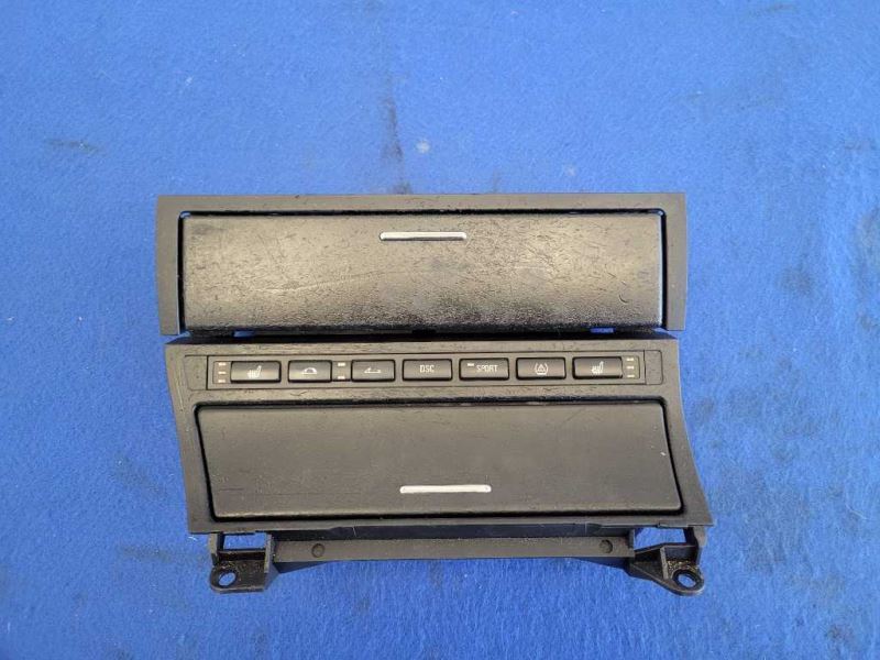 2001-2006 BMW M3 Convertible Front Dash Compartment Storage *Scuffs* 2451 - The Parts Farm