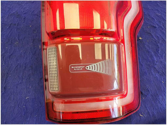 2015-2017 Ford F150 Pickup Truck Driver Rear Taillight BLIS Blind Lamp Read 2747