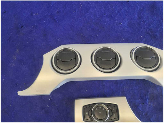 2015-2017 Ford Mustang GT S550 Dash Trim Vent Bezel Gauge Premium Molding 2753