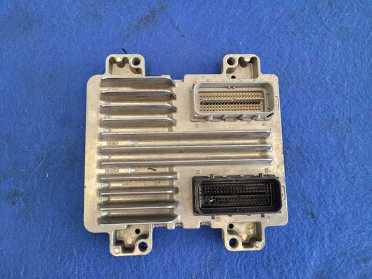 2014 Chevrolet Camaro SS 6.2L Engine Control Unit Module ECU 12633055