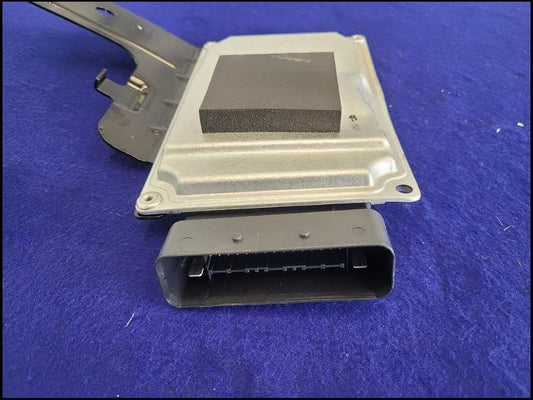 2018-2023 Ford Mustang GT S550 Magneride Suspension Control Module 2708