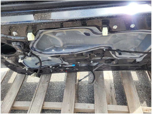 2015-2023 Ford Mustang GT S550 Driver Left Front Door Coupe Shell Paint G1 2750