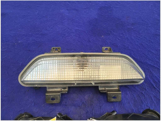 2015-2017 Ford Mustang GT S550 Front Turn Signal Fog Light Reverse Light Lamp