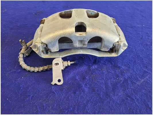 2015-2020 Ford F150 Pickup Truck Driver Left Front Brake Caliper Pad Hose 2680