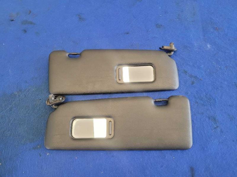 2001-2006 BMW M3 E46 Convertible Pair Sun Visors Shade Mirror Black1981 - The Parts Farm