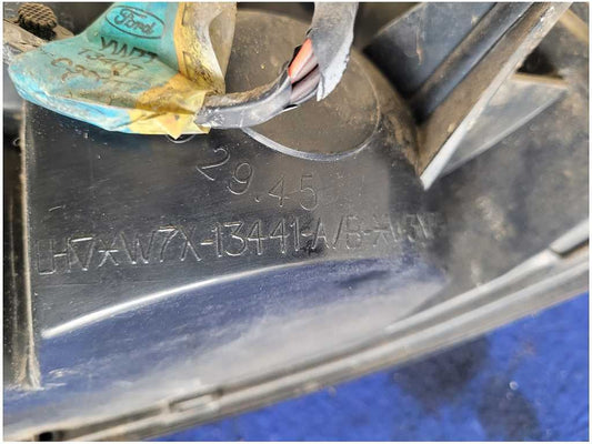 2003-2004 Mercury Marauder Driver Left Rear Taillight Brake Light Lamp 2813