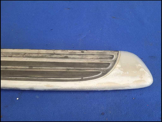 2003-2006 Chevrolet SSR Pickup Truck Passenger Lower Running Board Step Up 2687