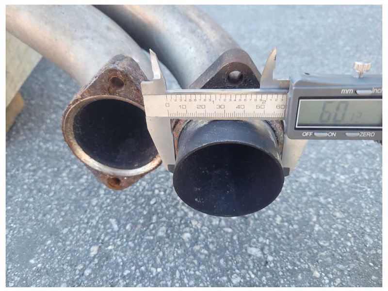 2001-2006 BMW M3 Convertible Exhaust Mid Pipe Center Section Intermediate 2448 - The Parts Farm