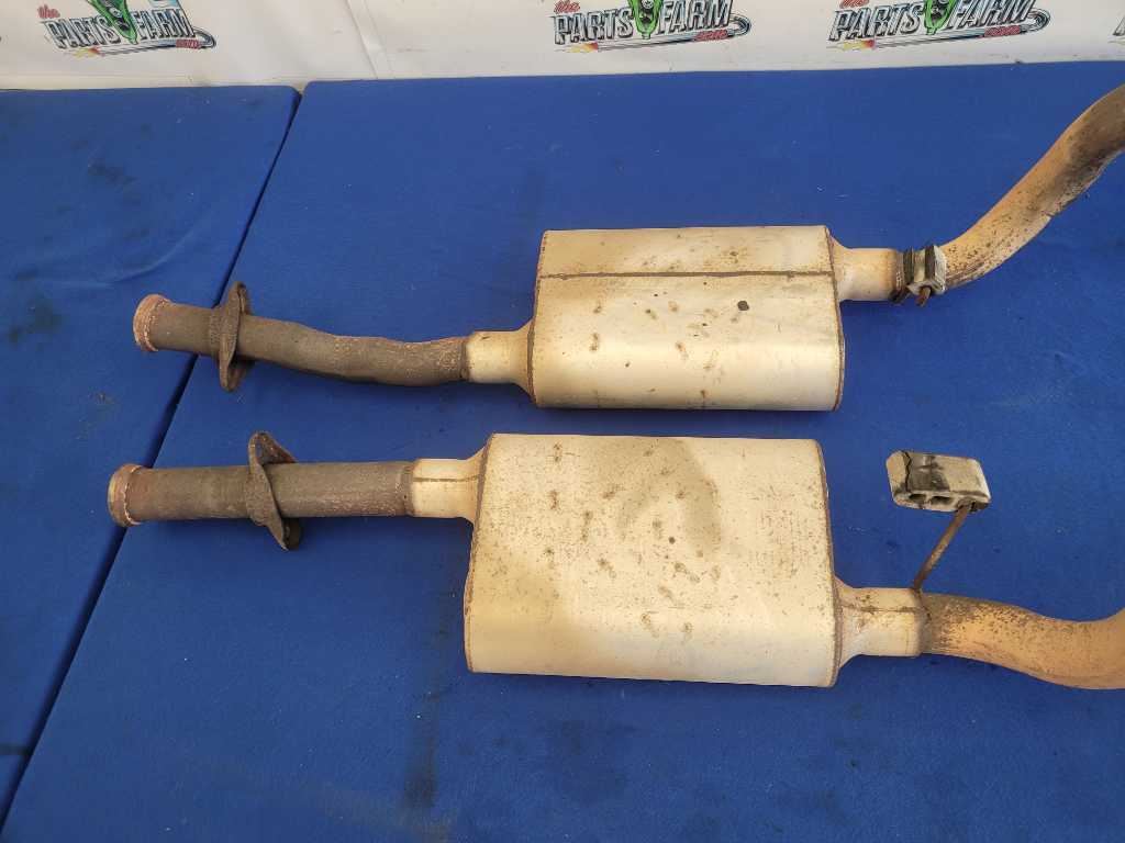 1994-1995 Ford Mustang GT Flowmaster Muffler Exhaust Pipe Bent Tip 2631 - The Parts Farm