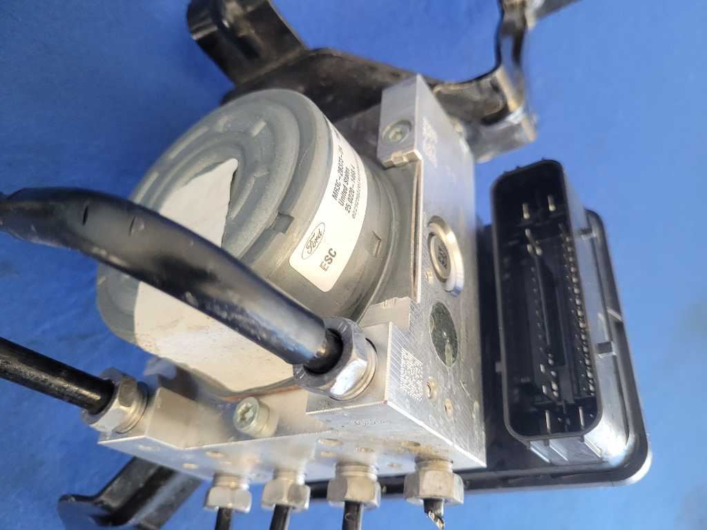 2018-2023 Ford Mustang GT S550 Power Brake A/T Booster Master Cylinder 2648 - The Parts Farm