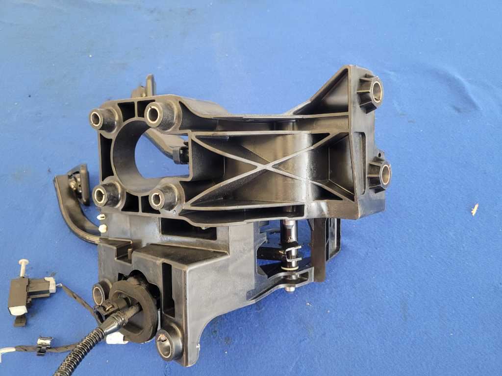 2018-2023 Ford Mustang GT S550 Pedal Cage Clutch Manual Transmission M/T 2644 - The Parts Farm