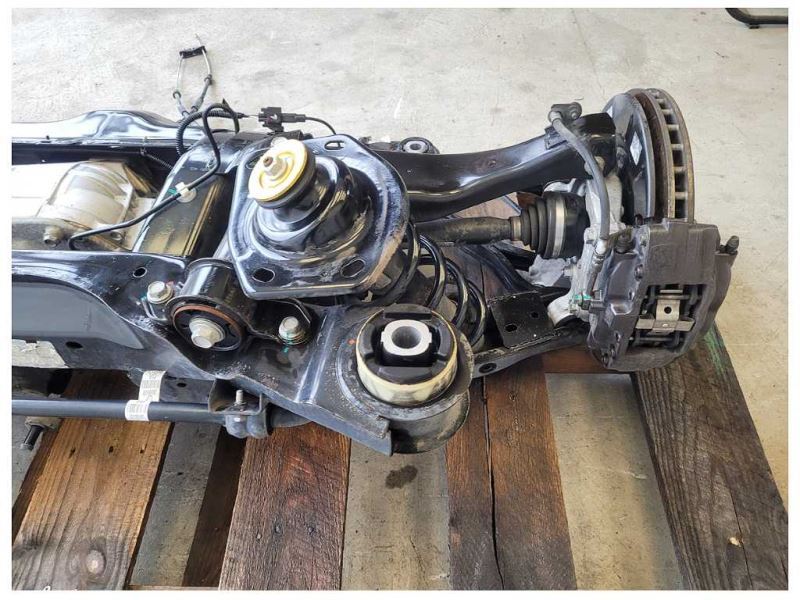 2010-2015 Chevy Camaro SS Carrier Rear Axle Automatic Transmission MYC 3.27 2608 - The Parts Farm