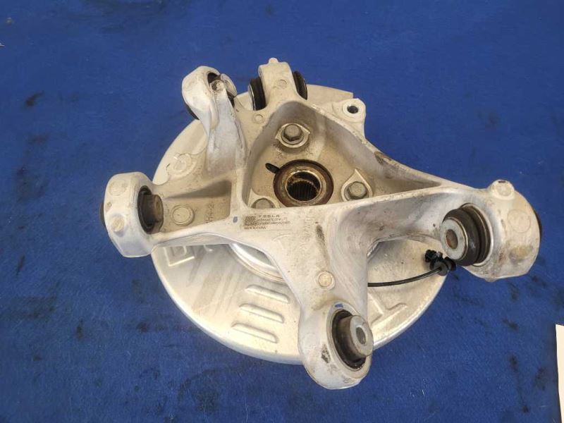 2017-2021 Tesla Model 3 Long Range Dual Motor Passenger Rear Spindle 2139 - The Parts Farm