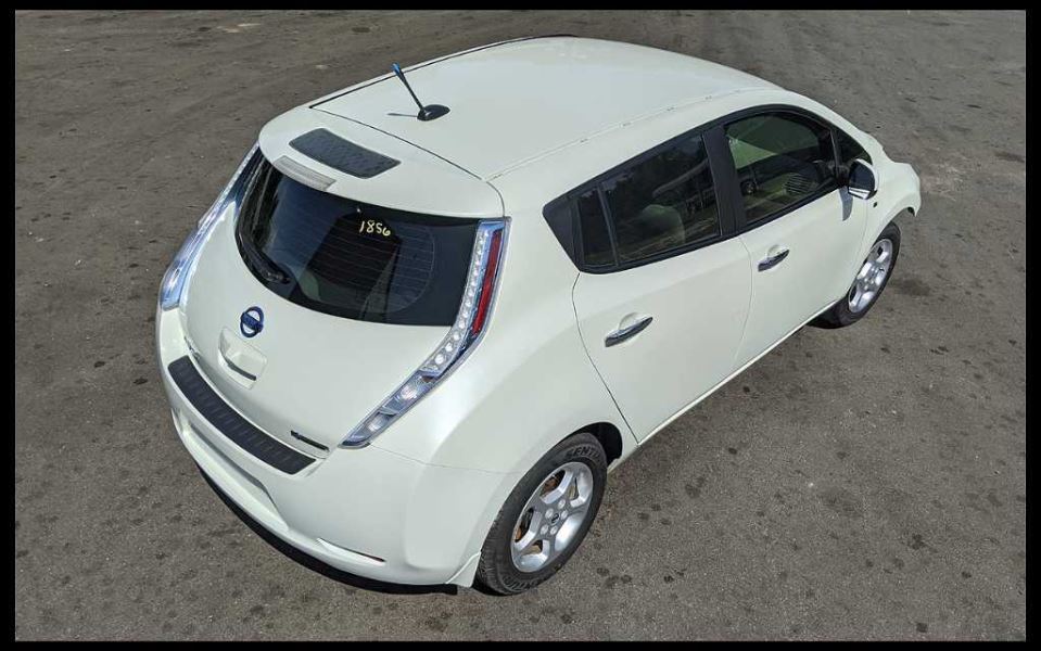 2011-2012 Nissan Leaf Over Head Center Console Roof Top Lid 1856 - The Parts Farm